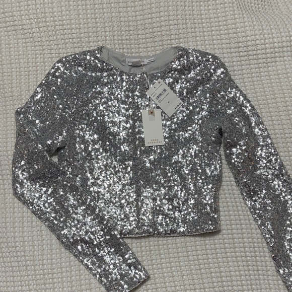 Good American Other - Good American Sparkling Silver Sequin Long Sleeve Top